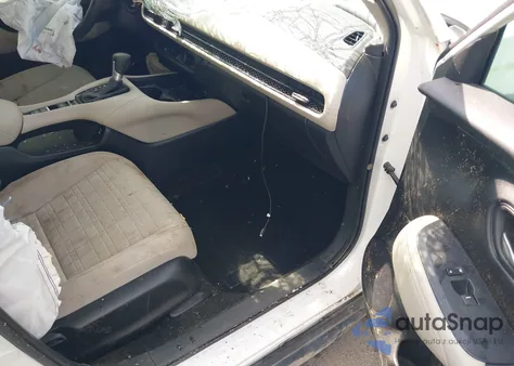 2024 Honda Hr-V 2Wd Lx z USA, uszkodzony, nr VIN 3CZRZ1H33RM740793